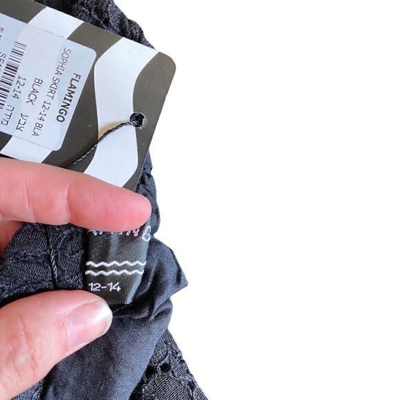 Flamingo NEW black lace elastic band lined size 12-14 Sophia skirt - Picture 4 of 5